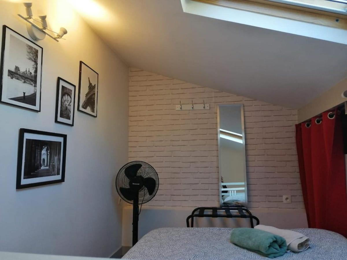 Benfleet 4 Cosy Studio Proche Paris Apartment โรแมงวิลล์ ภายนอก รูปภาพ